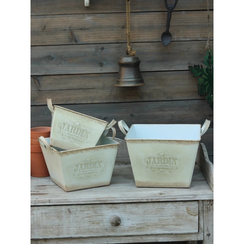 Vintage pastorale tinnen Engel - Gardening Tools English recensie en prijs